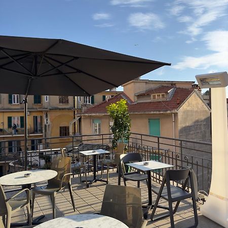 Prima Fila Due Pemium Guest House Sanremo Exterior photo